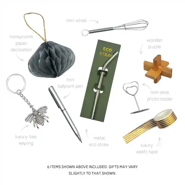 Mistletoe & Merry - Luxury - Metallic Snowflakes 14