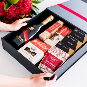 Gift Hamper Ideas for Retailers: Four Builds That Sell